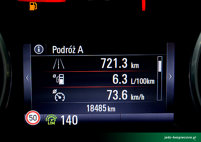 SALON SAMOCHODOWY | Opel Astra V hatchback | Komputer pokładowy - zużycie paliwa